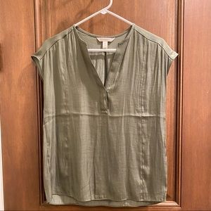 Banana Republic Dolman Top in Olive Green